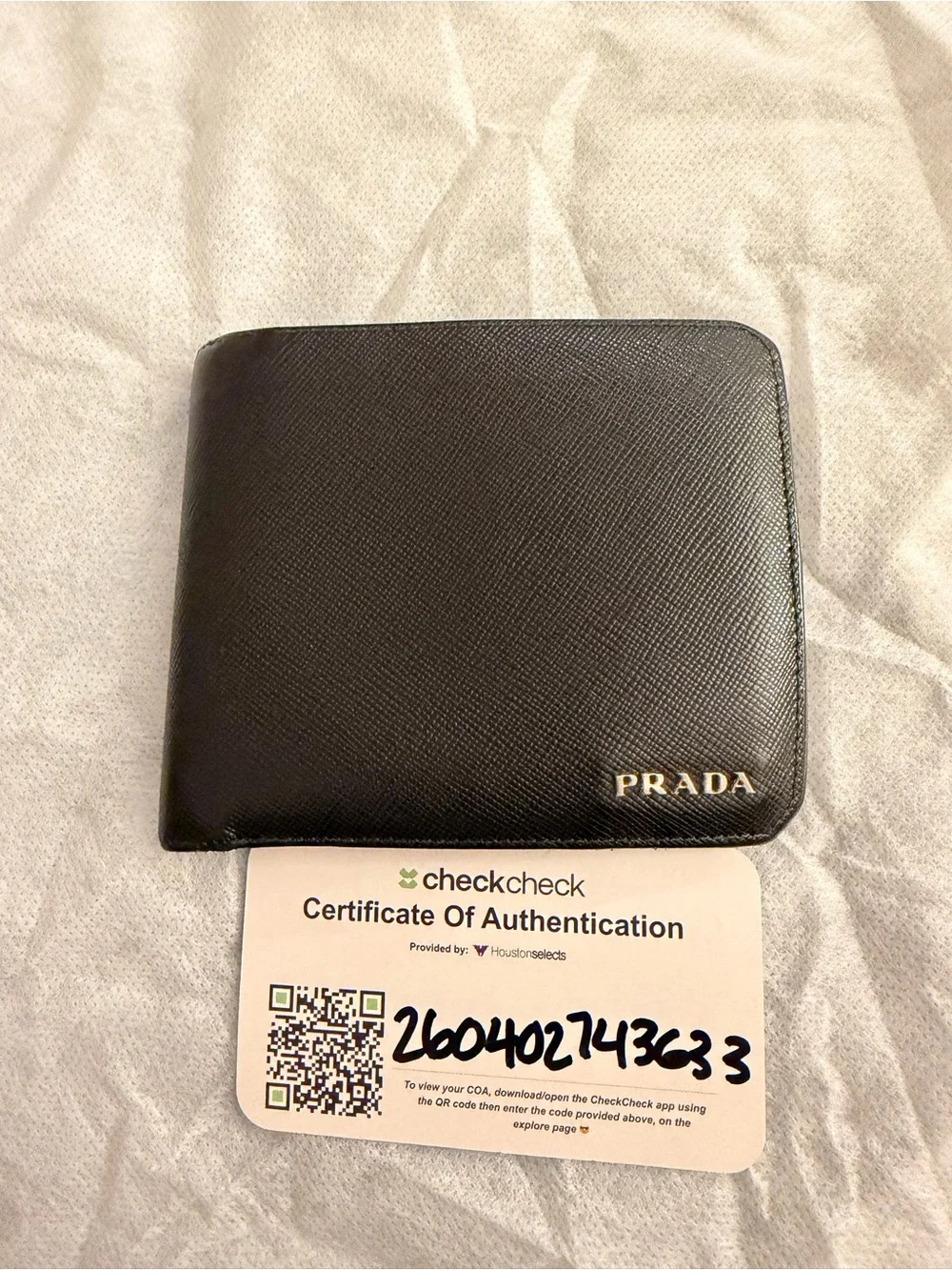 Prada image shows